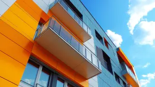 Innovative Uses of Plastic Cladding Sheets in Modern Construction